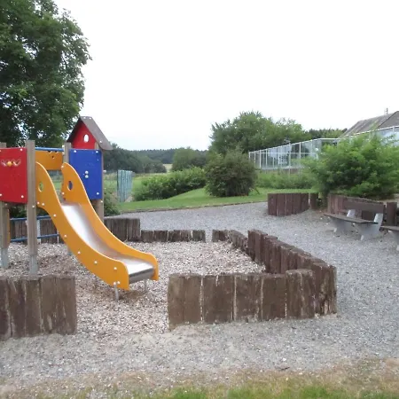 アパート Ideal Pres De Durbuy / Ideaal Nabij Durbuy / Ideal Near Durbuy オットン