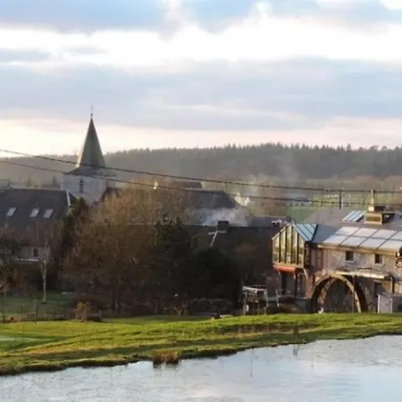 Ideal Pres De Durbuy / Ideaal Nabij Durbuy / Ideal Near Durbuy アパート *