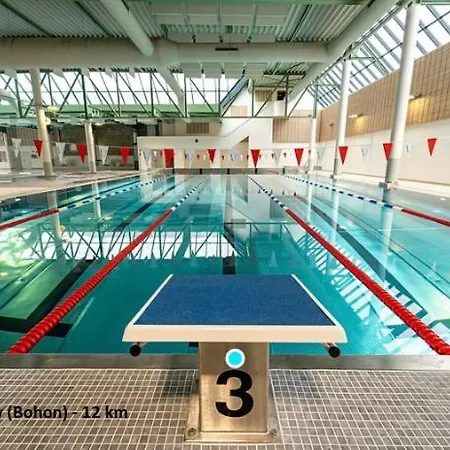 Ideal Pres De Durbuy / Ideaal Nabij Durbuy / Ideal Near Durbuy アパート オットン